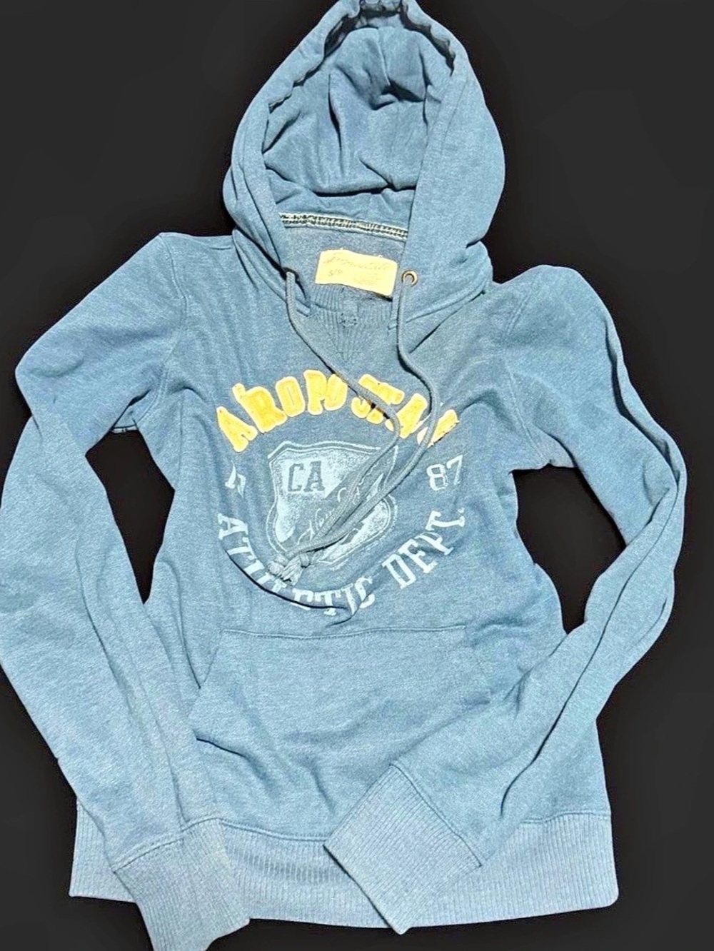 Aeropostale women’s Blue Graphic Hoodie Size Small